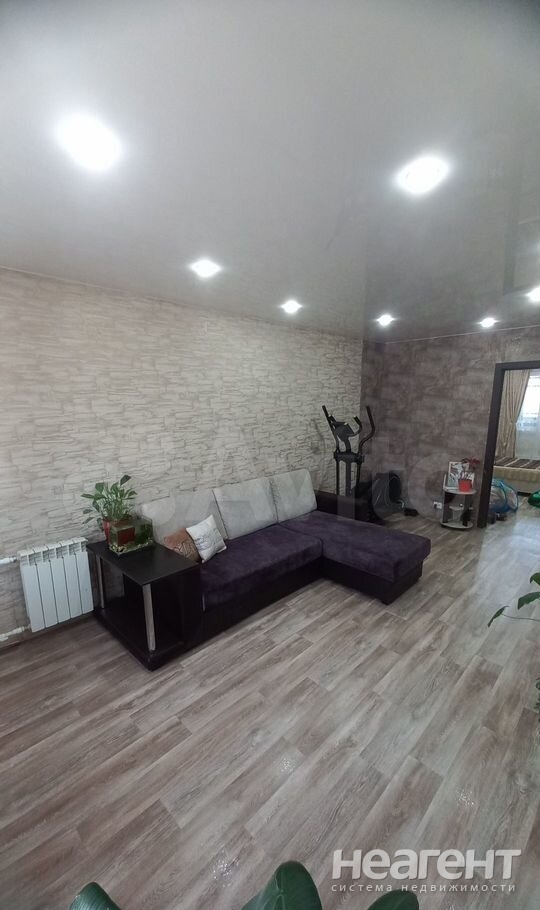 Продается 3-х комнатная квартира, 59,9 м²