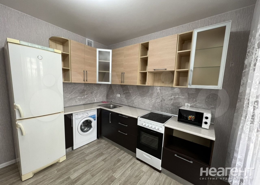 Сдается 1-комнатная квартира, 41 м²