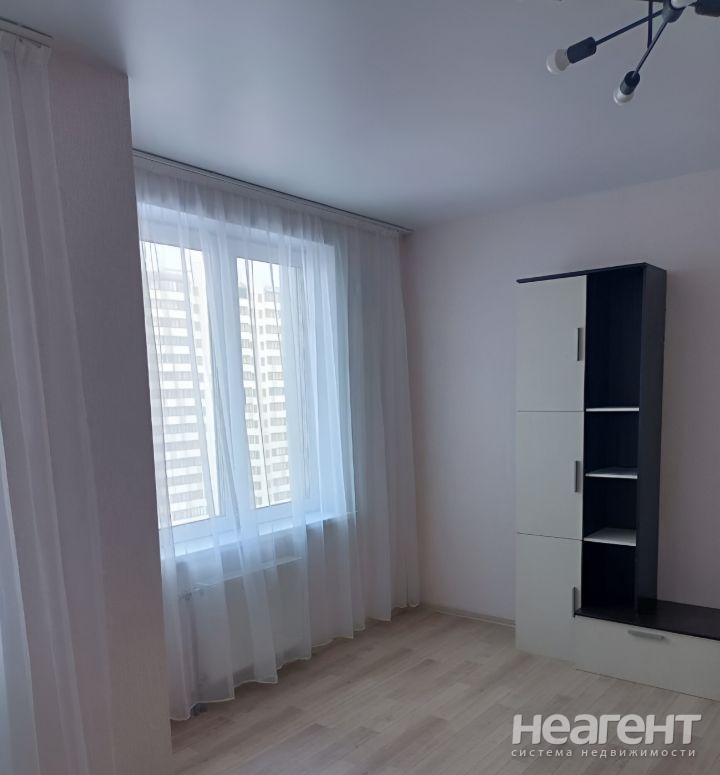 Сдается 1-комнатная квартира, 32 м²