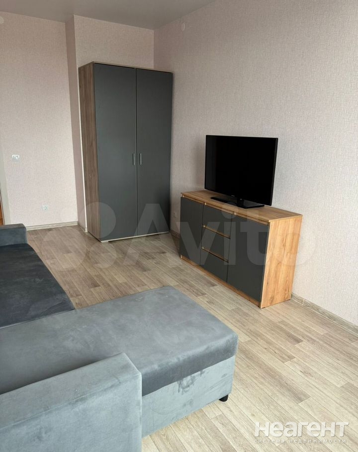 Сдается 1-комнатная квартира, 45 м²