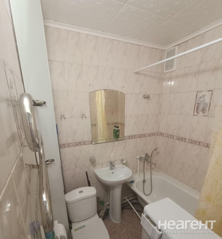 Сдается 1-комнатная квартира, 30 м²