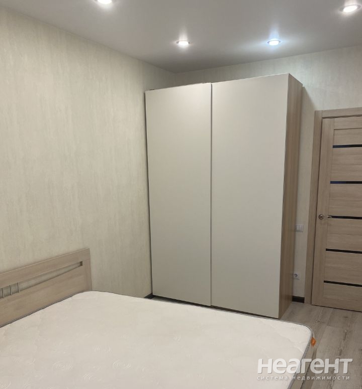 Сдается 2-х комнатная квартира, 40 м²