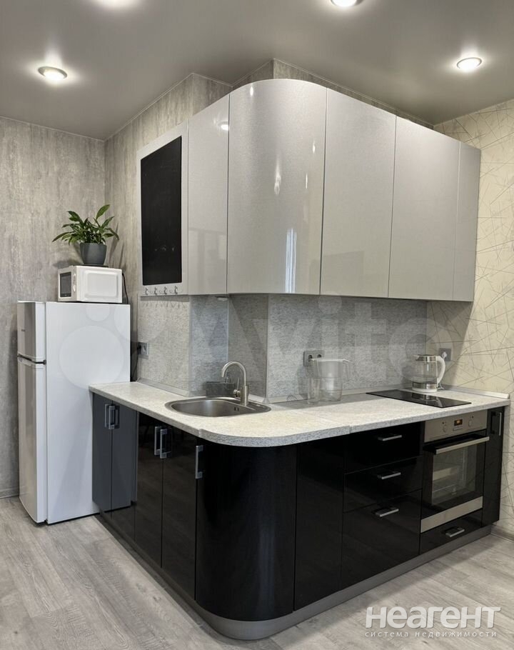 Продается 1-комнатная квартира, 28,8 м²