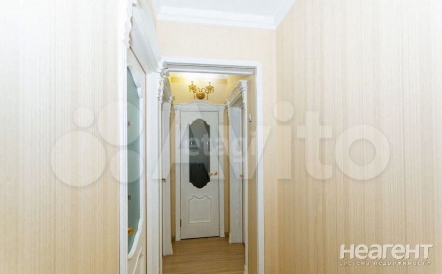 Продается Многокомнатная квартира, 78 м²