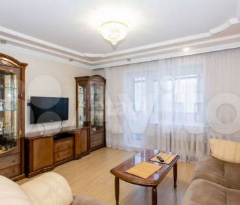 Продается Многокомнатная квартира, 78 м²