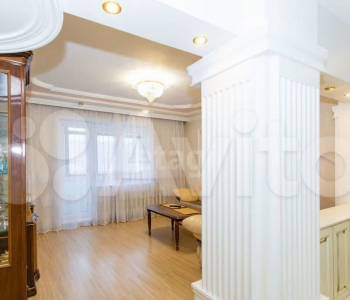 Продается Многокомнатная квартира, 78 м²