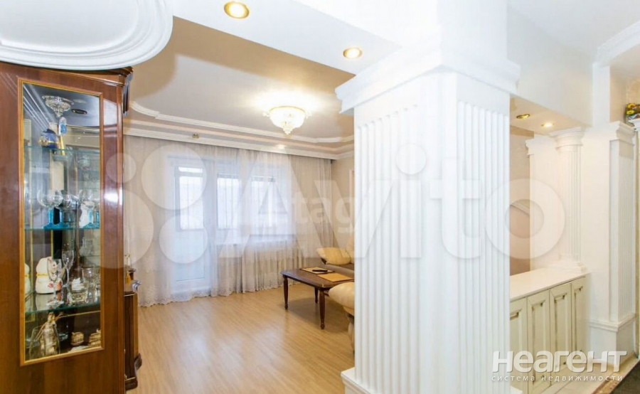 Продается Многокомнатная квартира, 78 м²