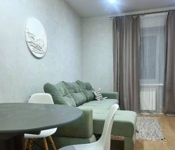 Сдается 1-комнатная квартира, 52,2 м²