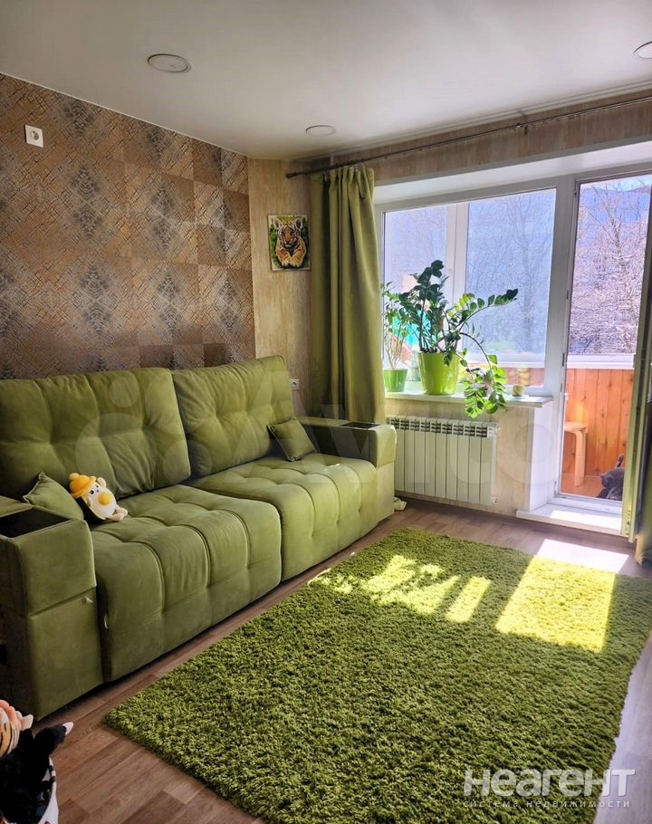 Продается 1-комнатная квартира, 40 м²