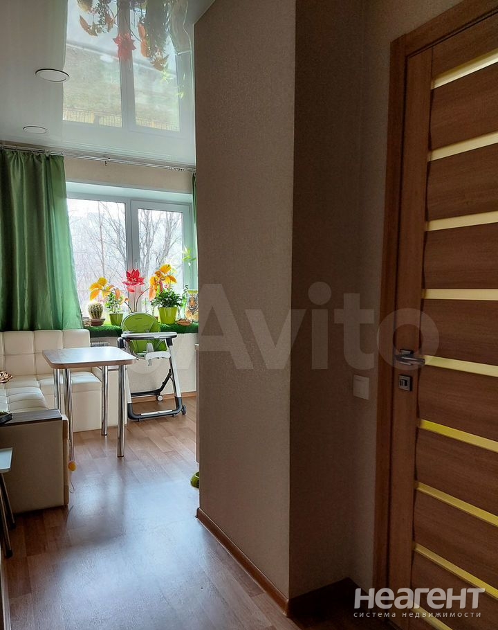 Продается 1-комнатная квартира, 40 м²