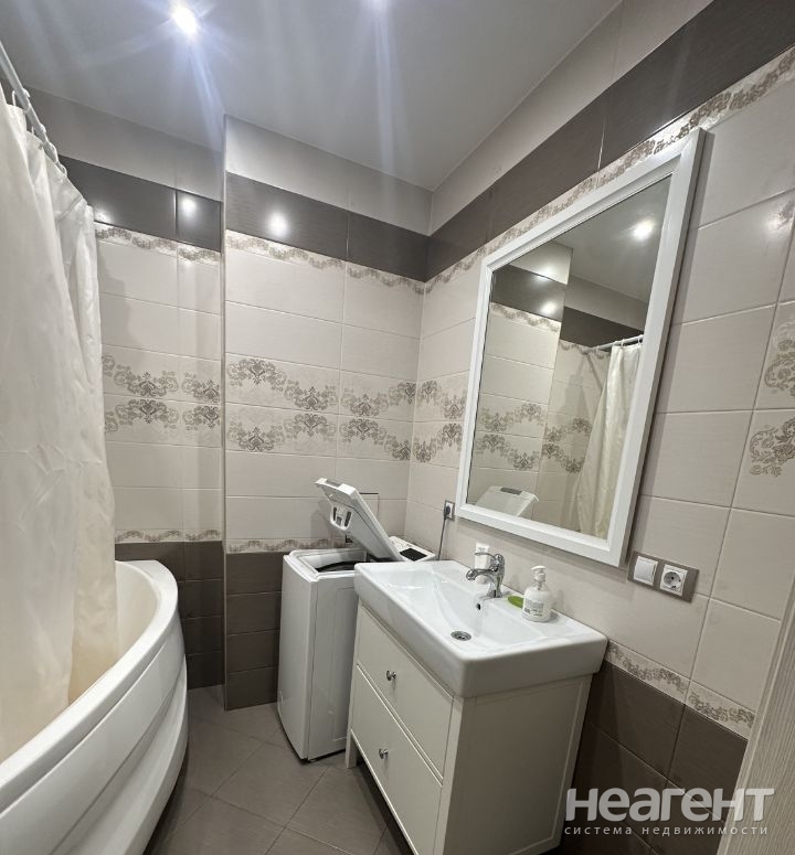 Сдается Многокомнатная квартира, 91 м²