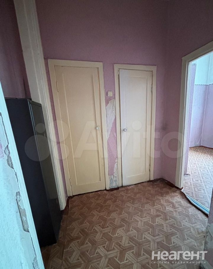 Продается 2-х комнатная квартира, 42 м²