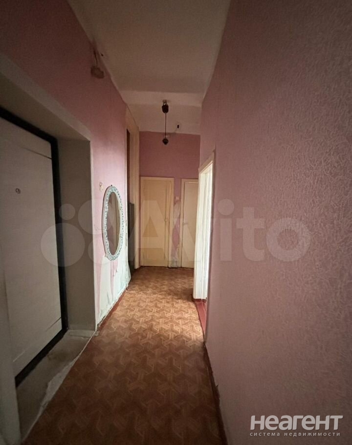 Продается 2-х комнатная квартира, 42 м²