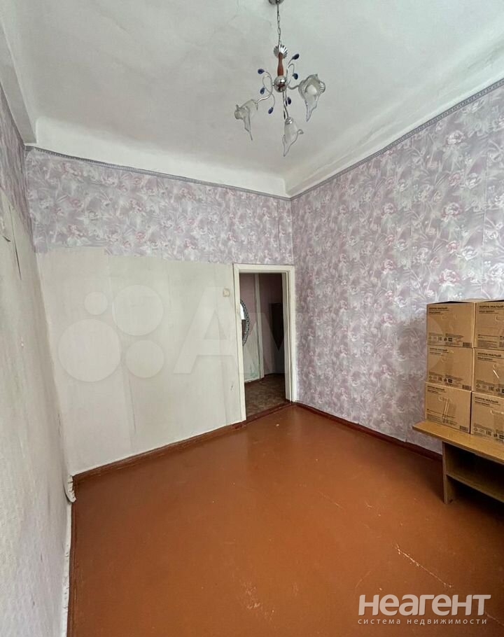 Продается 2-х комнатная квартира, 42 м²