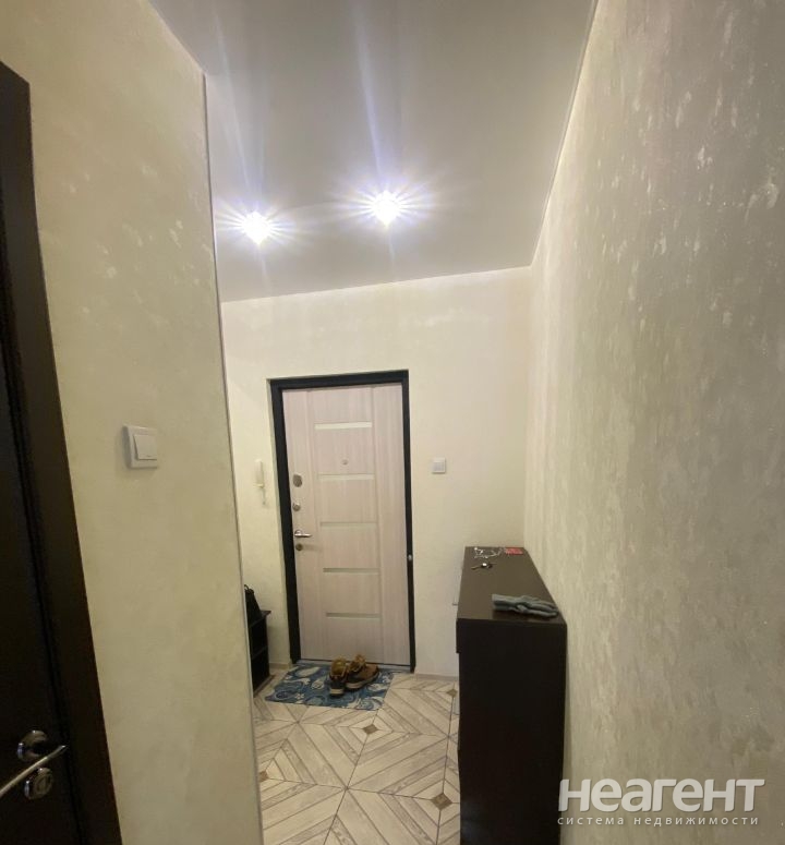 Сдается 1-комнатная квартира, 41,85 м²