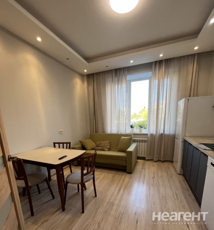 Сдается 2-х комнатная квартира, 48 м²