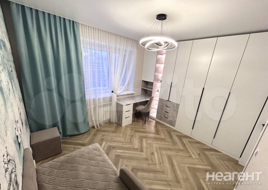 Сдается Многокомнатная квартира, 65 м²