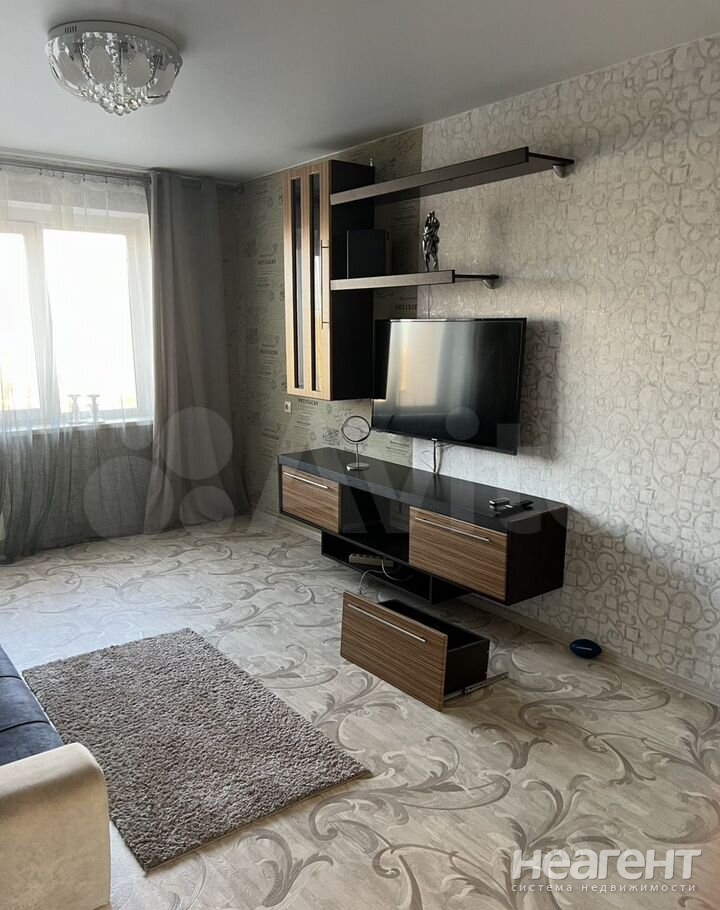 Сдается 2-х комнатная квартира, 73 м²