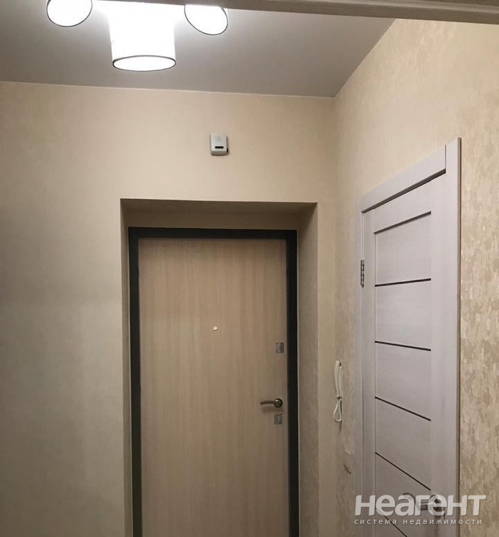 Сдается 1-комнатная квартира, 30 м²