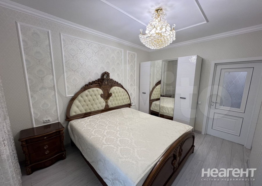 Сдается 1-комнатная квартира, 45 м²