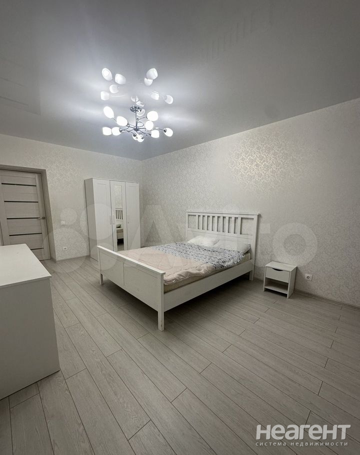 Сдается Многокомнатная квартира, 91 м²