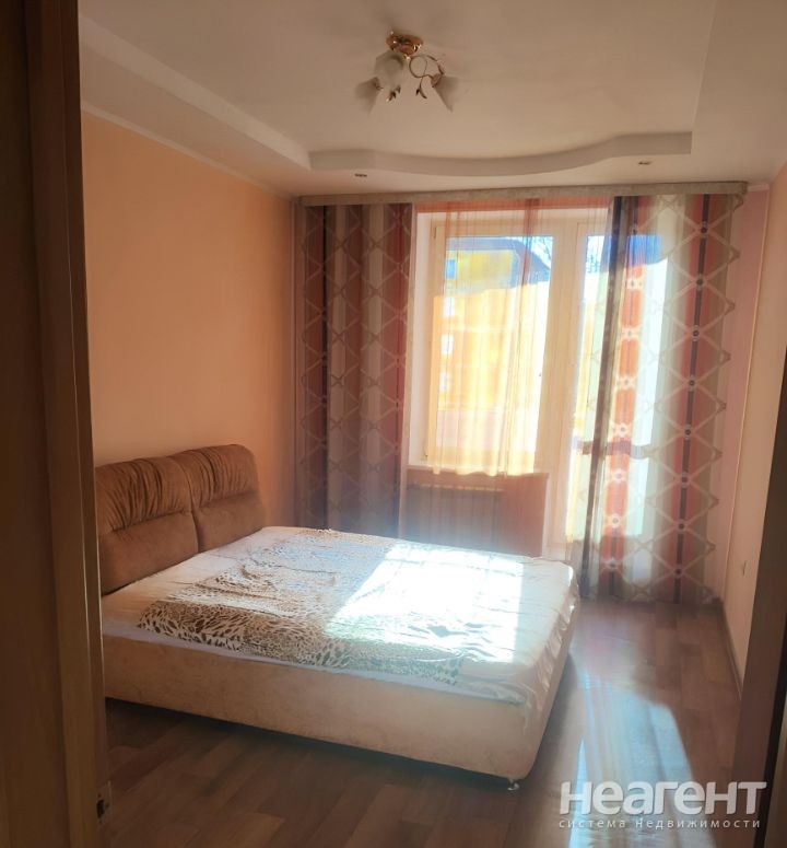 Сдается 2-х комнатная квартира, 70 м²