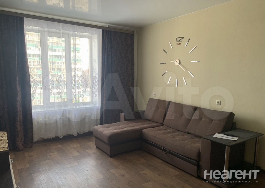 Сдается 1-комнатная квартира, 40 м²