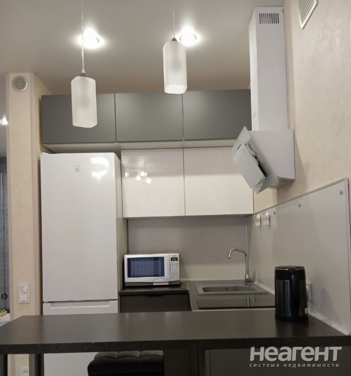 Сдается 1-комнатная квартира, 30 м²