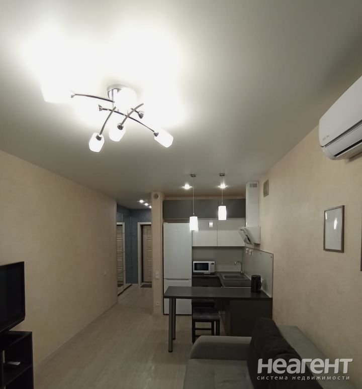 Сдается 1-комнатная квартира, 30 м²