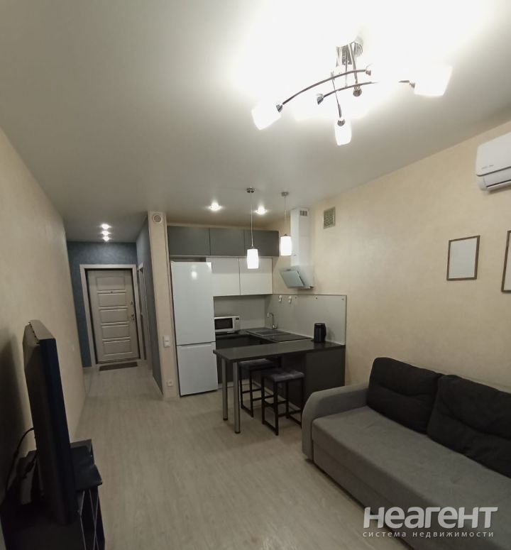 Сдается 1-комнатная квартира, 30 м²