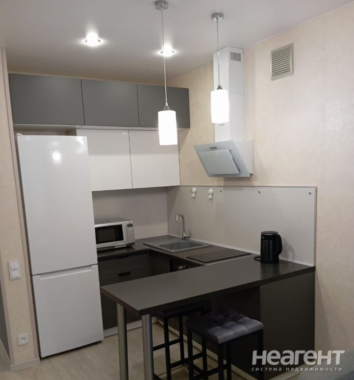 Сдается 1-комнатная квартира, 30 м²