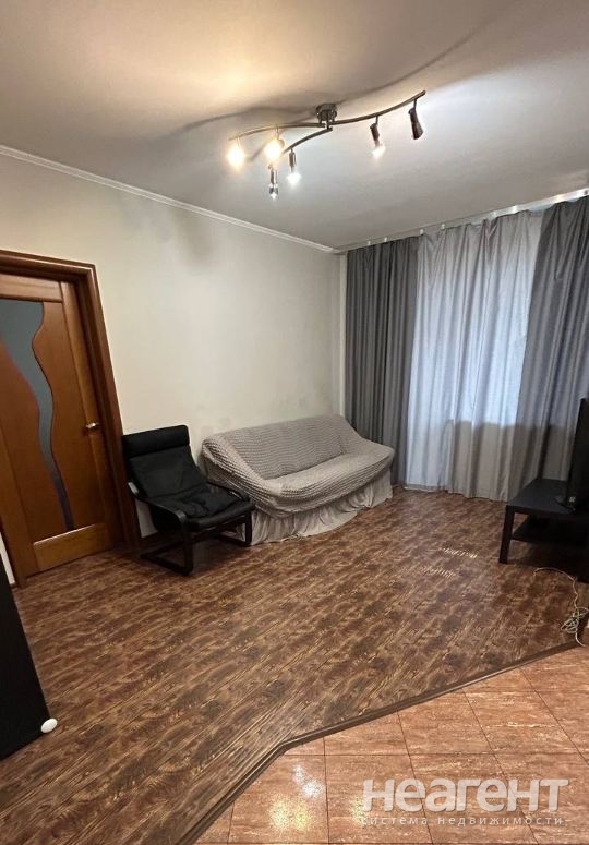 Сдается 2-х комнатная квартира, 54 м²