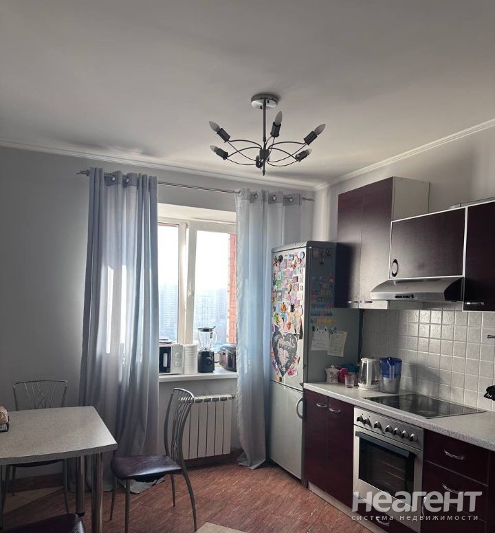 Сдается 2-х комнатная квартира, 54 м²