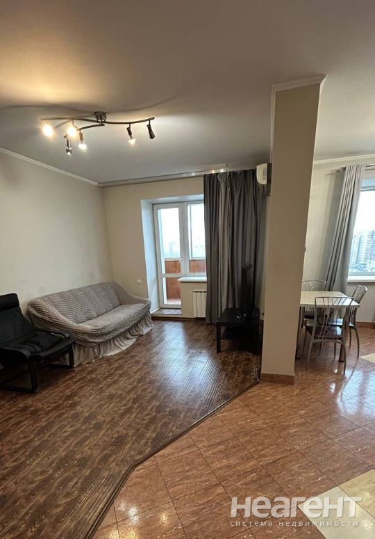 Сдается 2-х комнатная квартира, 54 м²