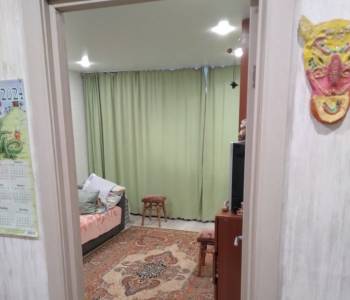 Продается 1-комнатная квартира, 33 м²