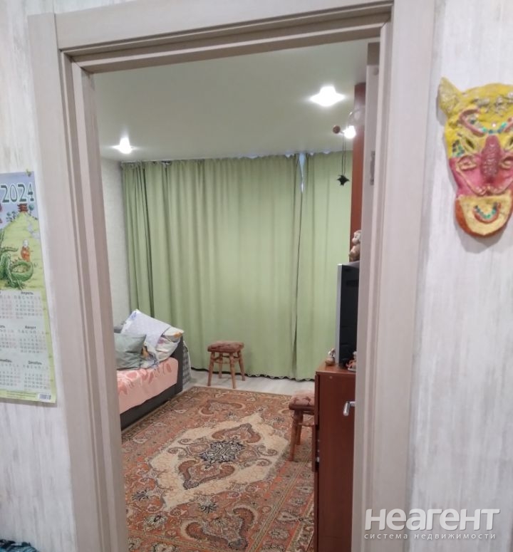 Продается 1-комнатная квартира, 33 м²