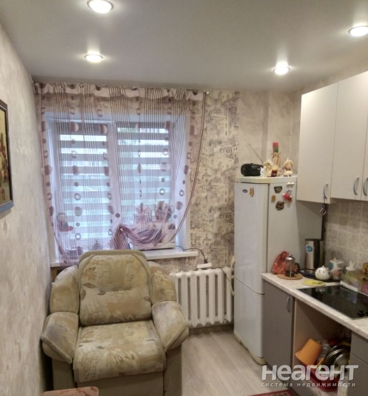 Продается 1-комнатная квартира, 33 м²