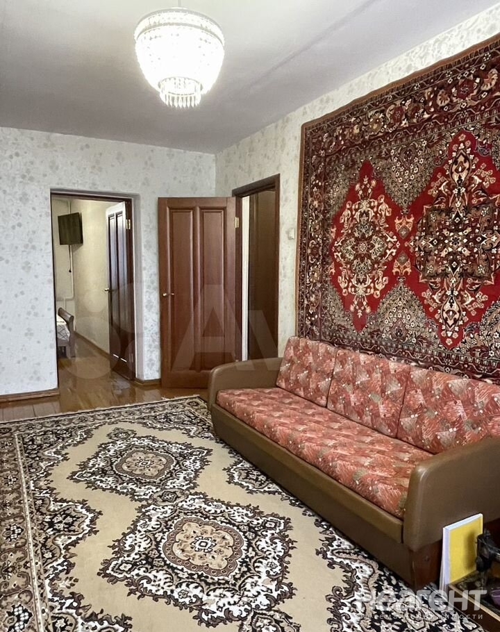 Продается 3-х комнатная квартира, 57 м²