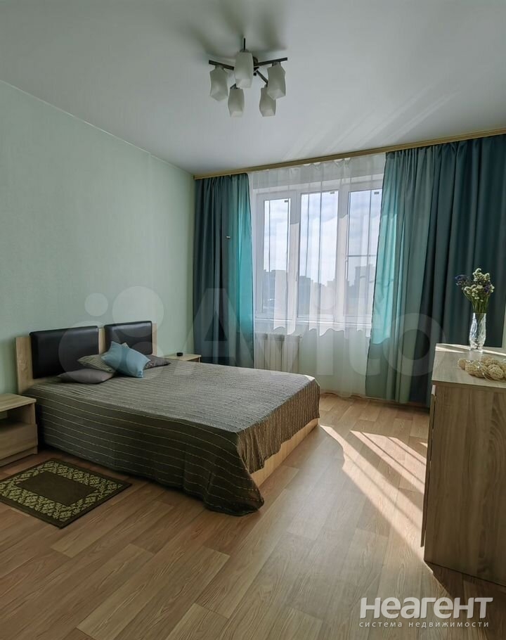 Сдается 2-х комнатная квартира, 66 м²