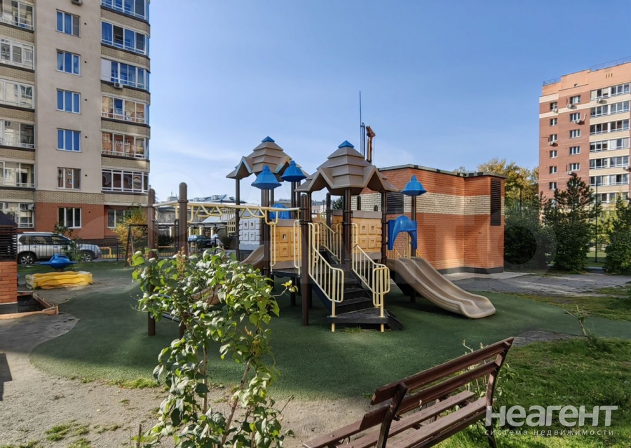 Сдается 2-х комнатная квартира, 66 м²