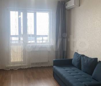 Сдается 1-комнатная квартира, 37 м²