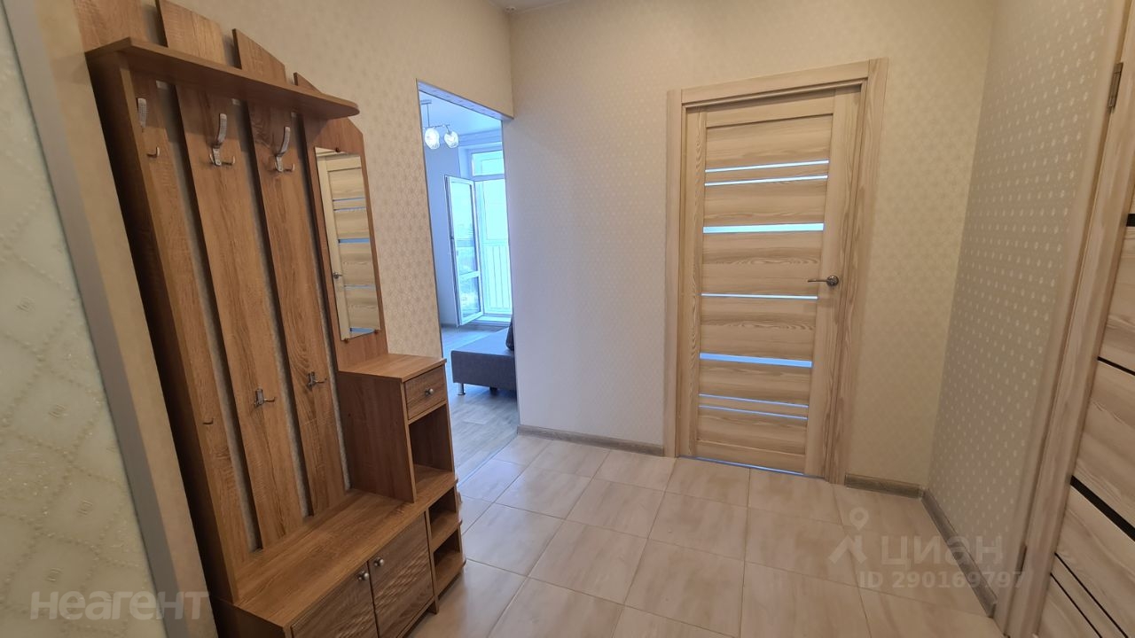 Сдается 1-комнатная квартира, 45 м²