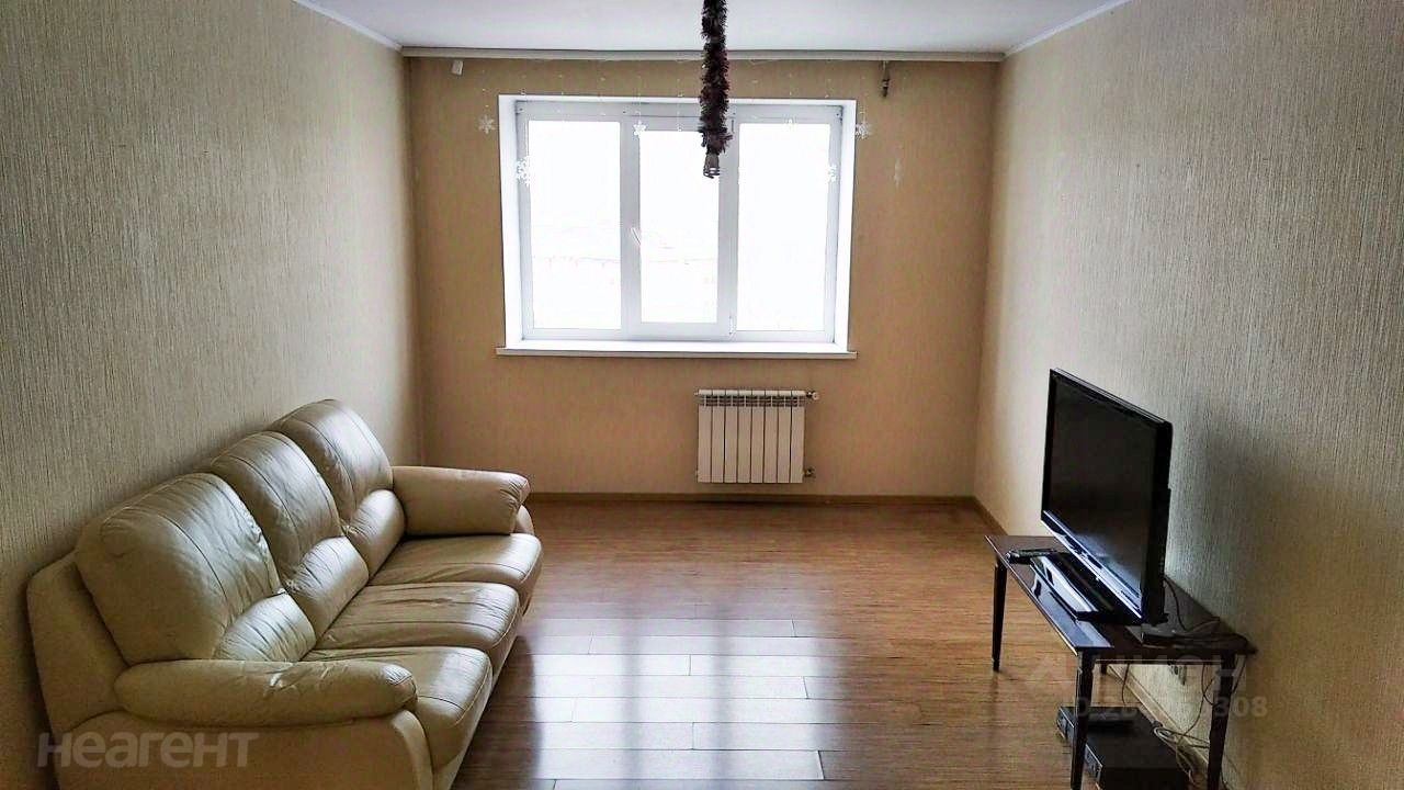 Продается 3-х комнатная квартира, 90 м²