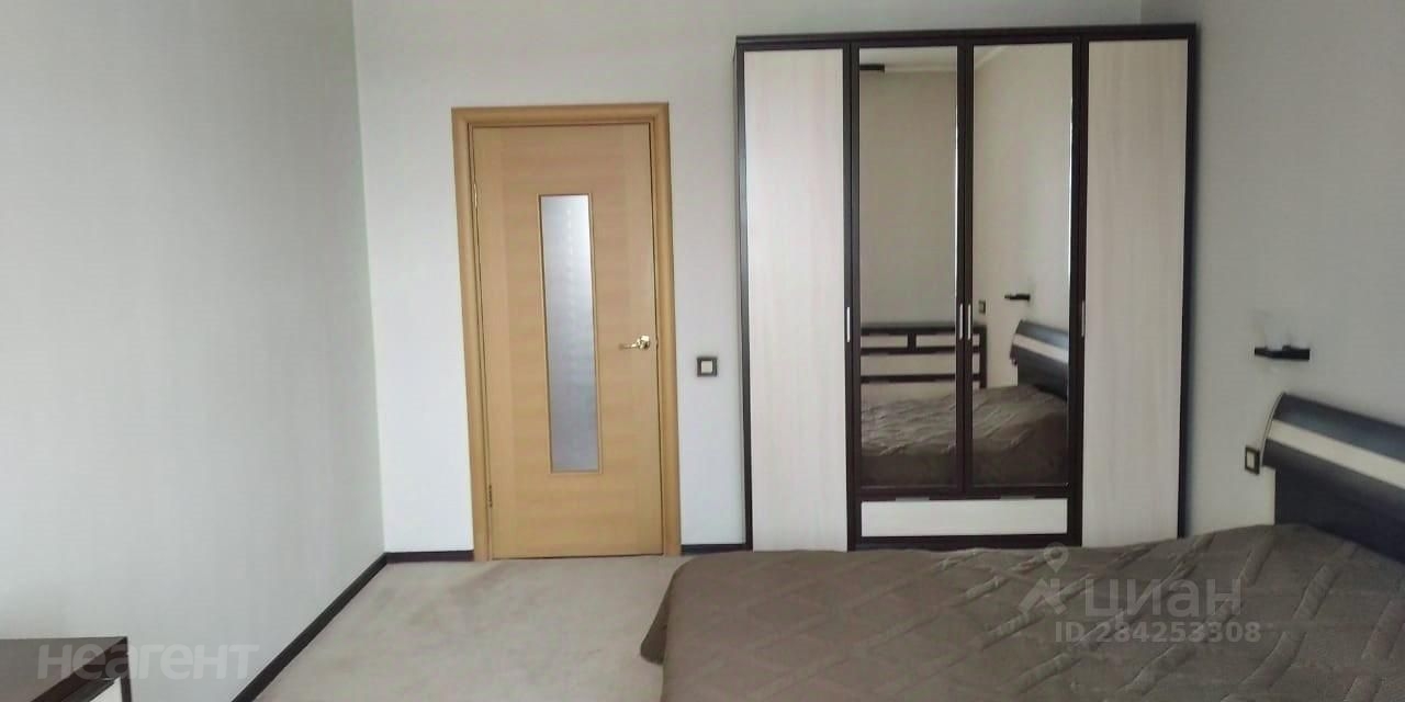 Продается 3-х комнатная квартира, 90 м²