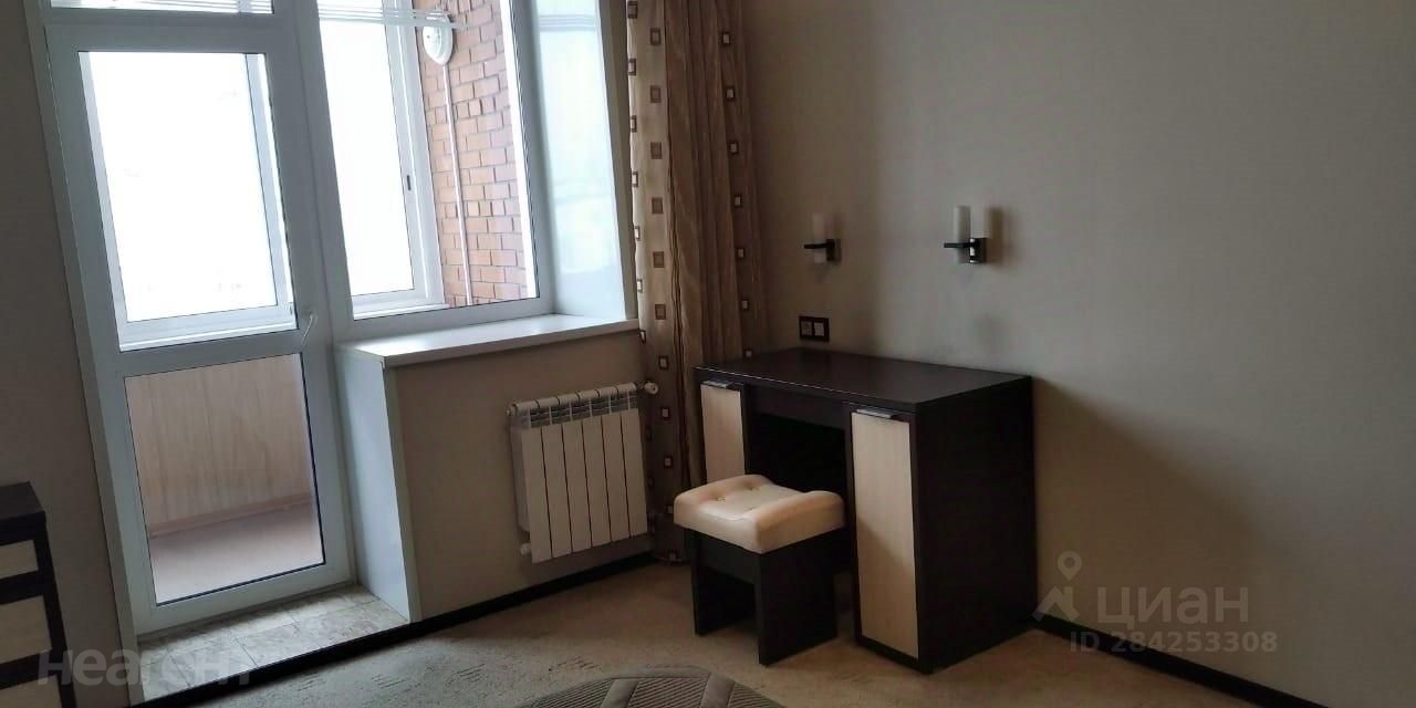 Продается 3-х комнатная квартира, 90 м²