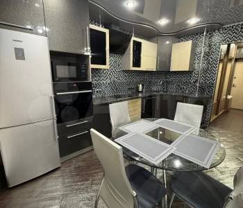 Сдается Многокомнатная квартира, 75 м²