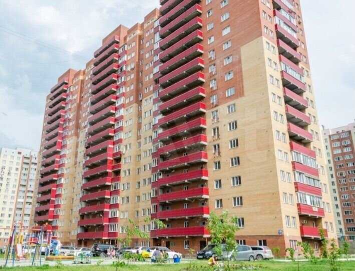 Сдается 1-комнатная квартира, 42 м²