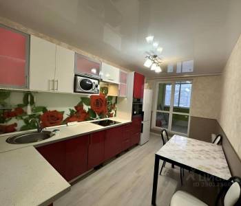 Сдается 2-х комнатная квартира, 70 м²