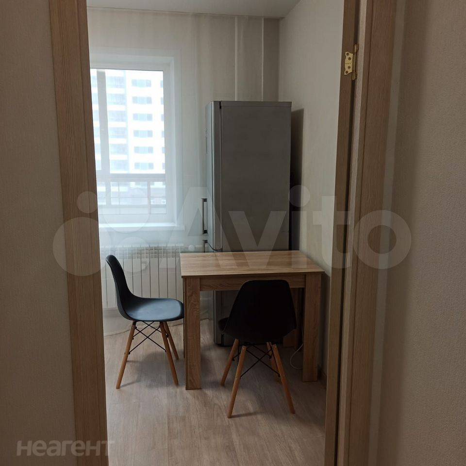 Сдается 1-комнатная квартира, 36 м²