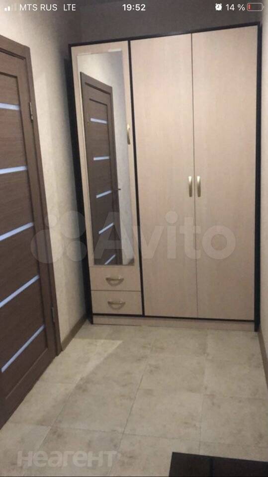 Продается 1-комнатная квартира, 40 м²